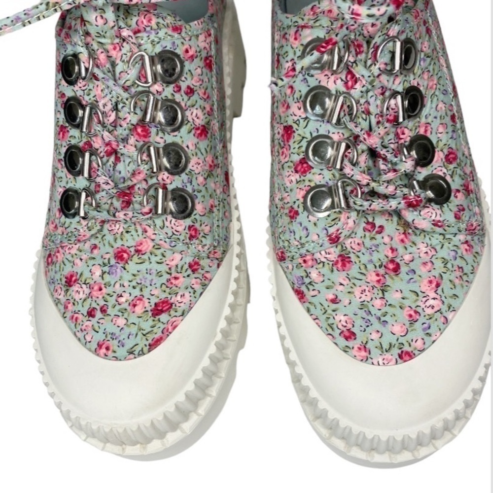 Jeffrey Campbell B2School Blue
Floral Fabric Platform Lace
Up Lug Sole Size 8 - Picture 7 of 12
